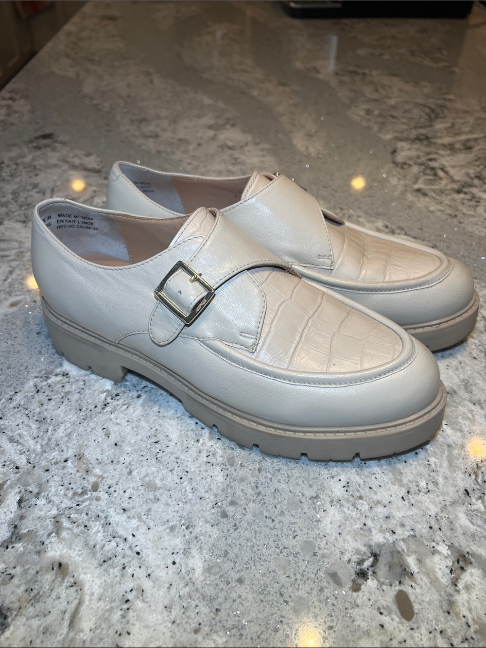 Seychelles Catch Me Ivory Croc Monk Strap Platform Loafers Size 7 Like New